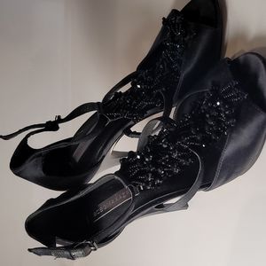 BCBGMAXAZRIA women shoes &hells Estella leather Sole 8B 38